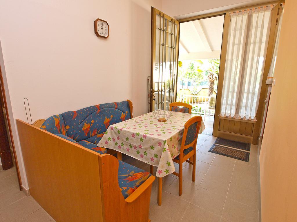 Apartment Rov 894 Medulin Exterior foto